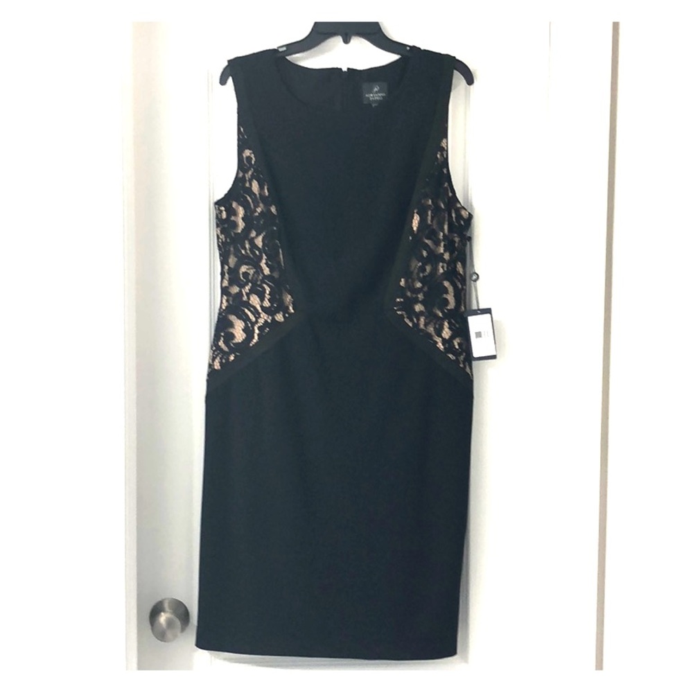 NWT Adrianna Papell Black Sleeveless Lace Dress